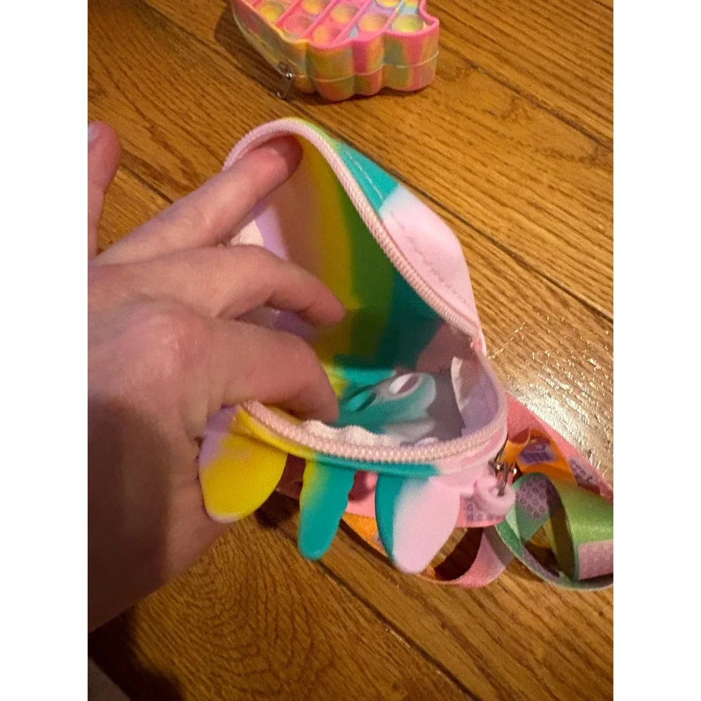 Kids Pop It Purse Set Unicorn Ice Cream‎ Hamburger Bag & Barbie Tin Lunch Box